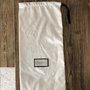 Silk white Gucci dust bag